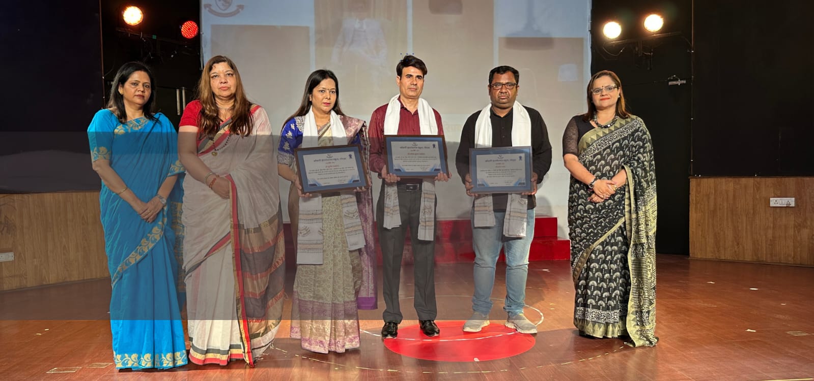 अपनी रचनाओं को बनाएँ अमर